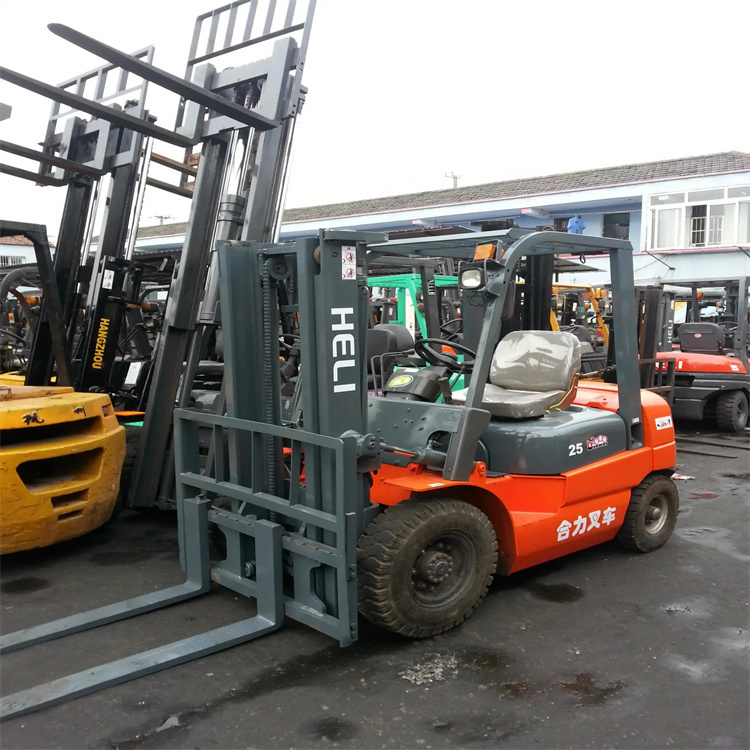 莆田城廂區(qū)專業(yè)叉車租賃服務(wù) 高效解決紡織貨物裝卸難題